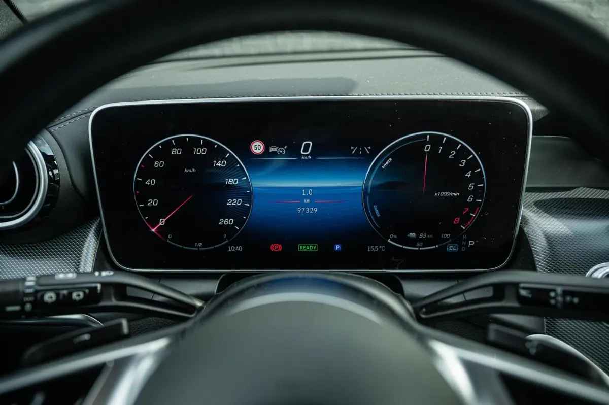 4MATIC Luxury Line PANORAMADAK TREKHAAK 360 CAMERA ADAPTIVE CRUISE