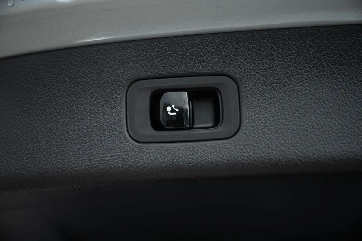 4MATIC Luxury Line PANORAMADAK TREKHAAK 360 CAMERA ADAPTIVE CRUISE