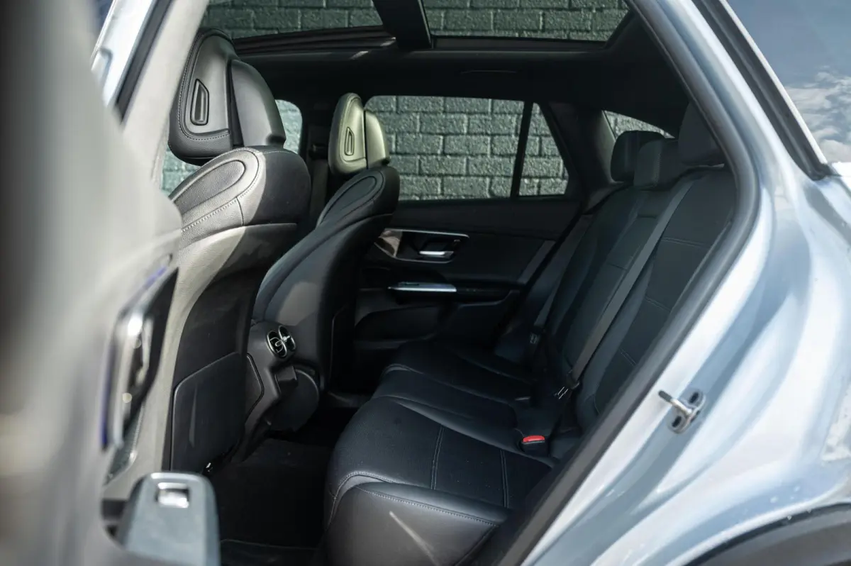 4MATIC Luxury Line PANORAMADAK TREKHAAK 360 CAMERA ADAPTIVE CRUISE