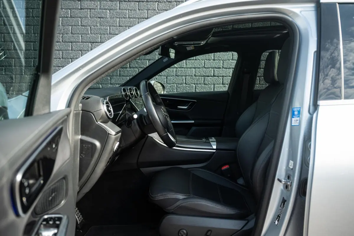4MATIC Luxury Line PANORAMADAK TREKHAAK 360 CAMERA ADAPTIVE CRUISE