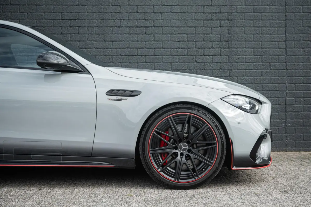 AMG 63 S E Performance F1 EDITION SCHAALSTOELEN BURMESTER PANO CARBON