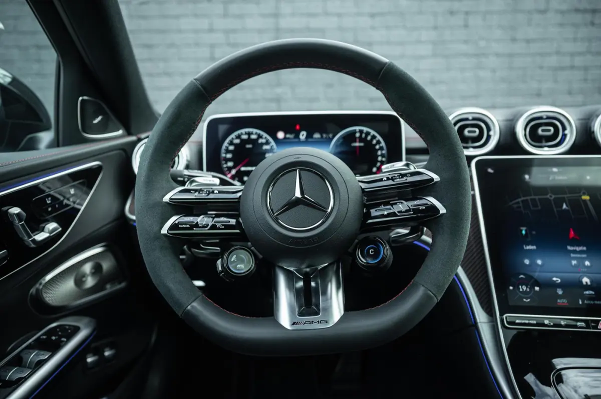 AMG 63 S E Performance F1 EDITION SCHAALSTOELEN BURMESTER PANO CARBON