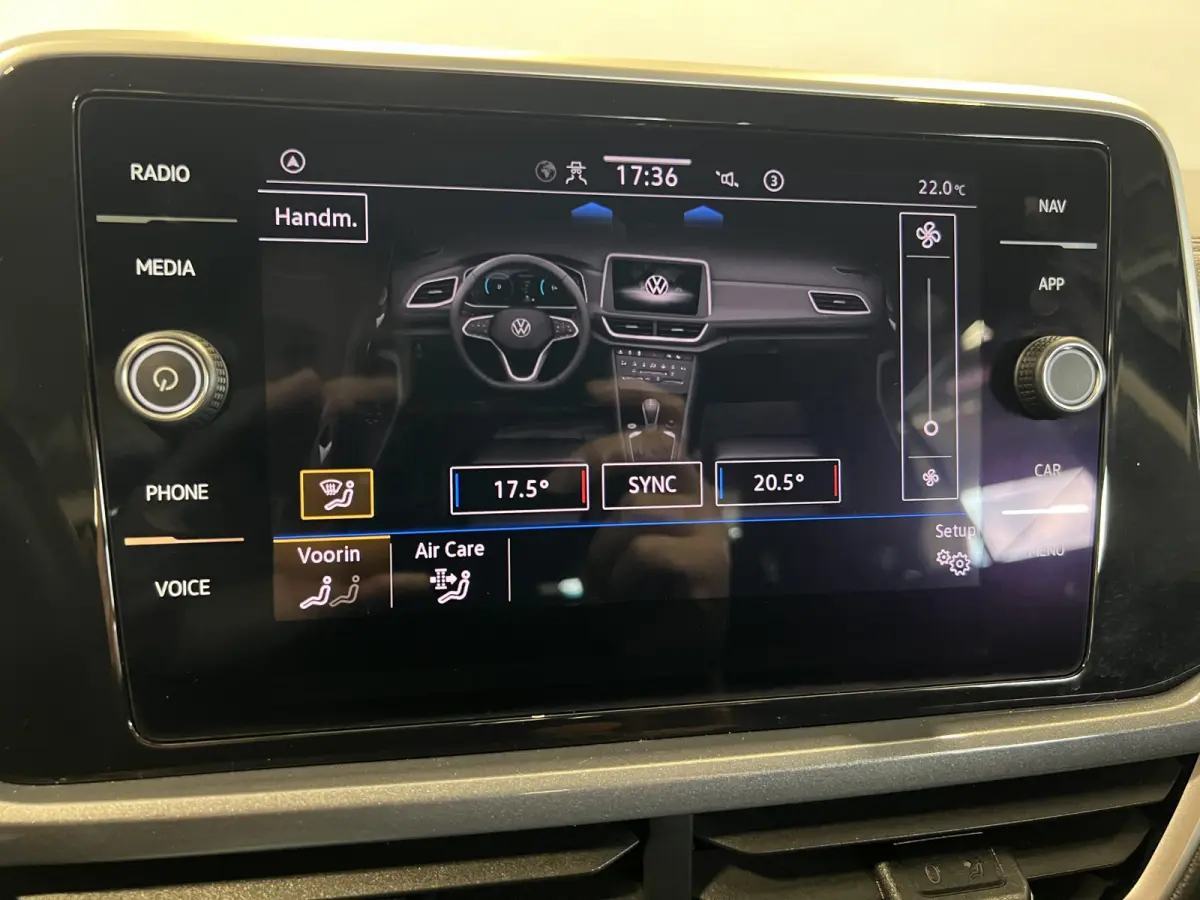 1.5 TSI Style | Android/Apple Carplay | LM Velgen 18" | Cruise Control Adaptief | Voorstoelen Verwarmd | PDC Voor en Achter | Achteruitrijcamera | Airco |