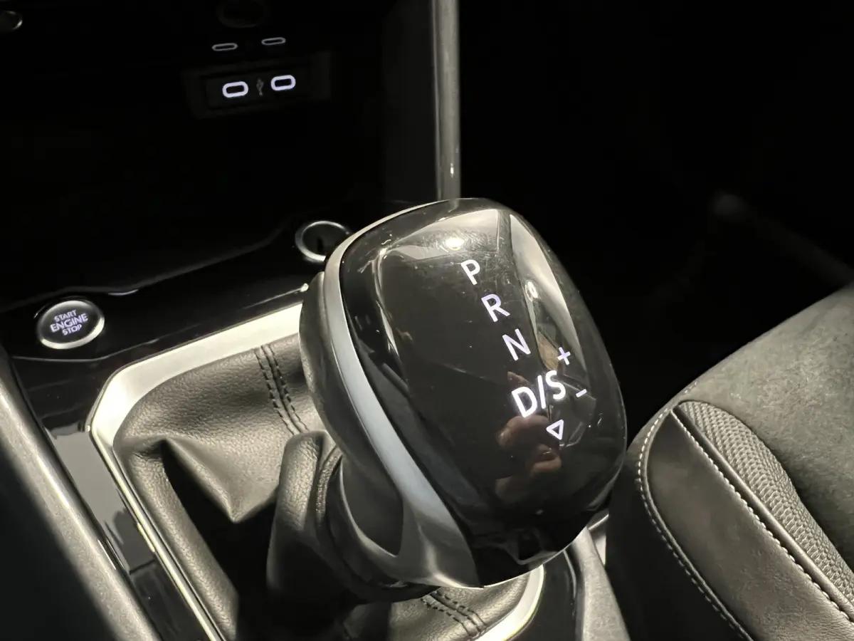 1.5 TSI Style | Android/Apple Carplay | LM Velgen 18" | Cruise Control Adaptief | Voorstoelen Verwarmd | PDC Voor en Achter | Achteruitrijcamera | Airco |