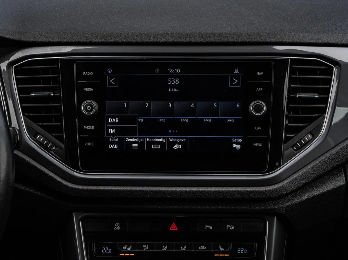1.5 TSI 150 PK DSG Style IQ.DRIVE | Trekhaak | Virtual Cockpit | LED | ACC | Camera | Dodehoekdetectie | Stoel-/Stuurverwarming | Navigatie | Apple CarPlay/Android Auto | 18"