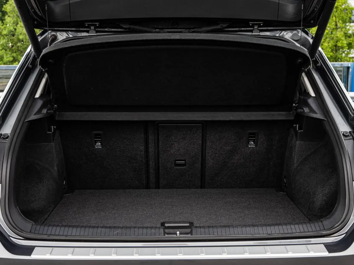 1.5 TSI 150 PK DSG Style IQ.DRIVE | Trekhaak | Virtual Cockpit | LED | ACC | Camera | Dodehoekdetectie | Stoel-/Stuurverwarming | Navigatie | Apple CarPlay/Android Auto | 18"