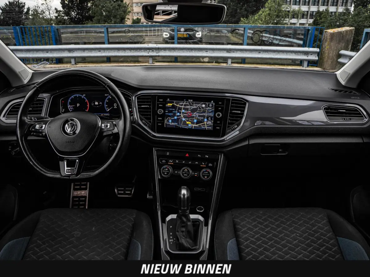 1.5 TSI 150 PK DSG Style IQ.DRIVE | Trekhaak | Virtual Cockpit | LED | ACC | Camera | Dodehoekdetectie | Stoel-/Stuurverwarming | Navigatie | Apple CarPlay/Android Auto | 18"