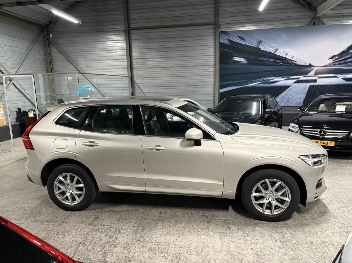 2.0 T8 Twin Engine AWD|HUD|Luchtvering|Leder|Pano|Trekhaak
