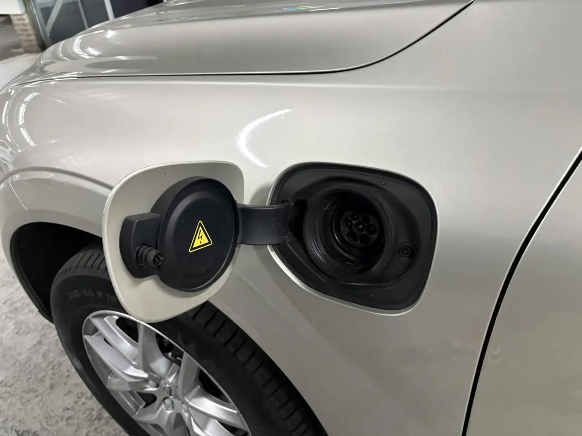 2.0 T8 Twin Engine AWD|HUD|Luchtvering|Leder|Pano|Trekhaak