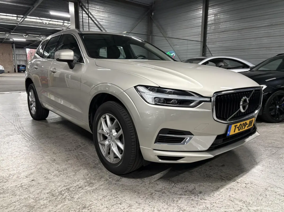 2.0 T8 Twin Engine AWD|HUD|Luchtvering|Leder|Pano|Trekhaak