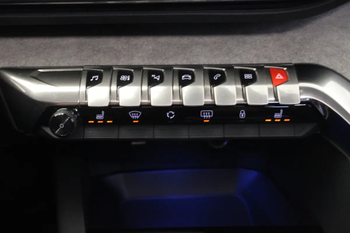 1.2 Hybrid 136 GT 7p |Pano|Stoelverw.|Trekhaak|