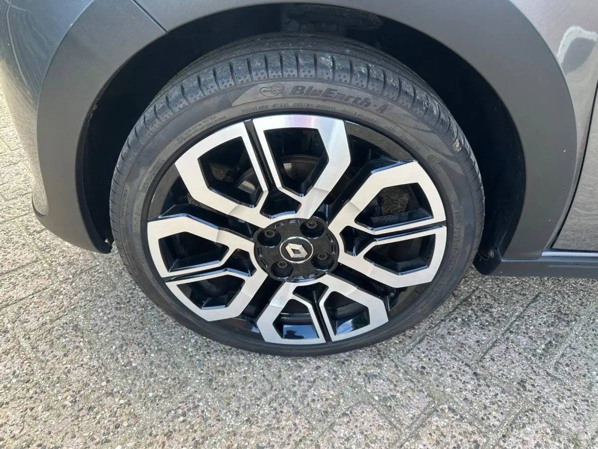 GT 0.9 TCe SPORT |PANO/CRUISE/PDC | BTOOTH/CLIMA|