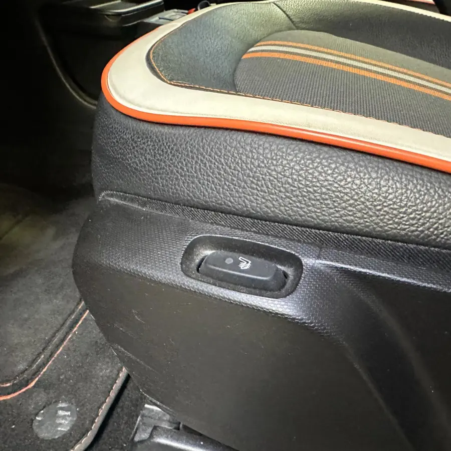 GT 0.9 TCe SPORT |PANO/CRUISE/PDC | BTOOTH/CLIMA|