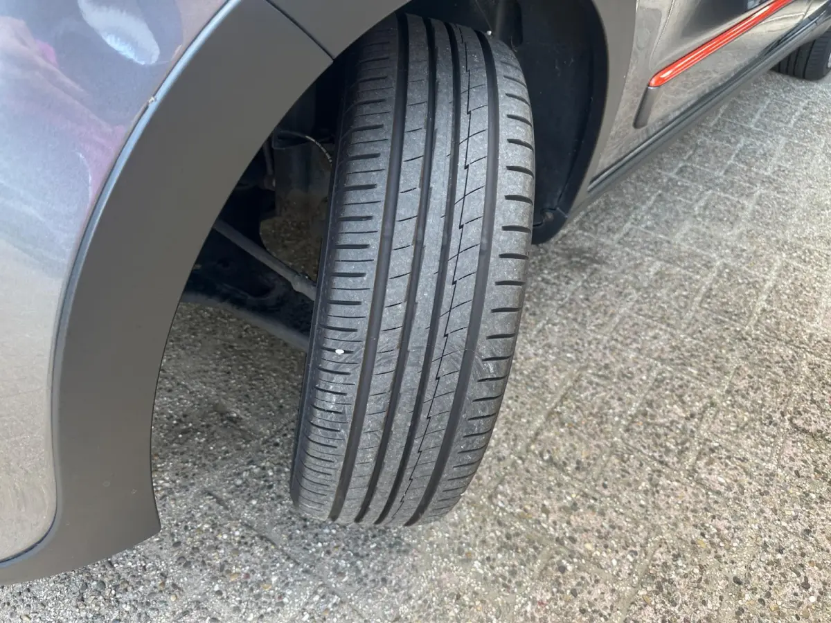 GT 0.9 TCe SPORT |PANO/CRUISE/PDC | BTOOTH/CLIMA|