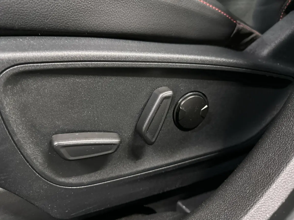 2.5 PHEV Graphite Tech Edition Automaat | Pano | SOH 92,5%