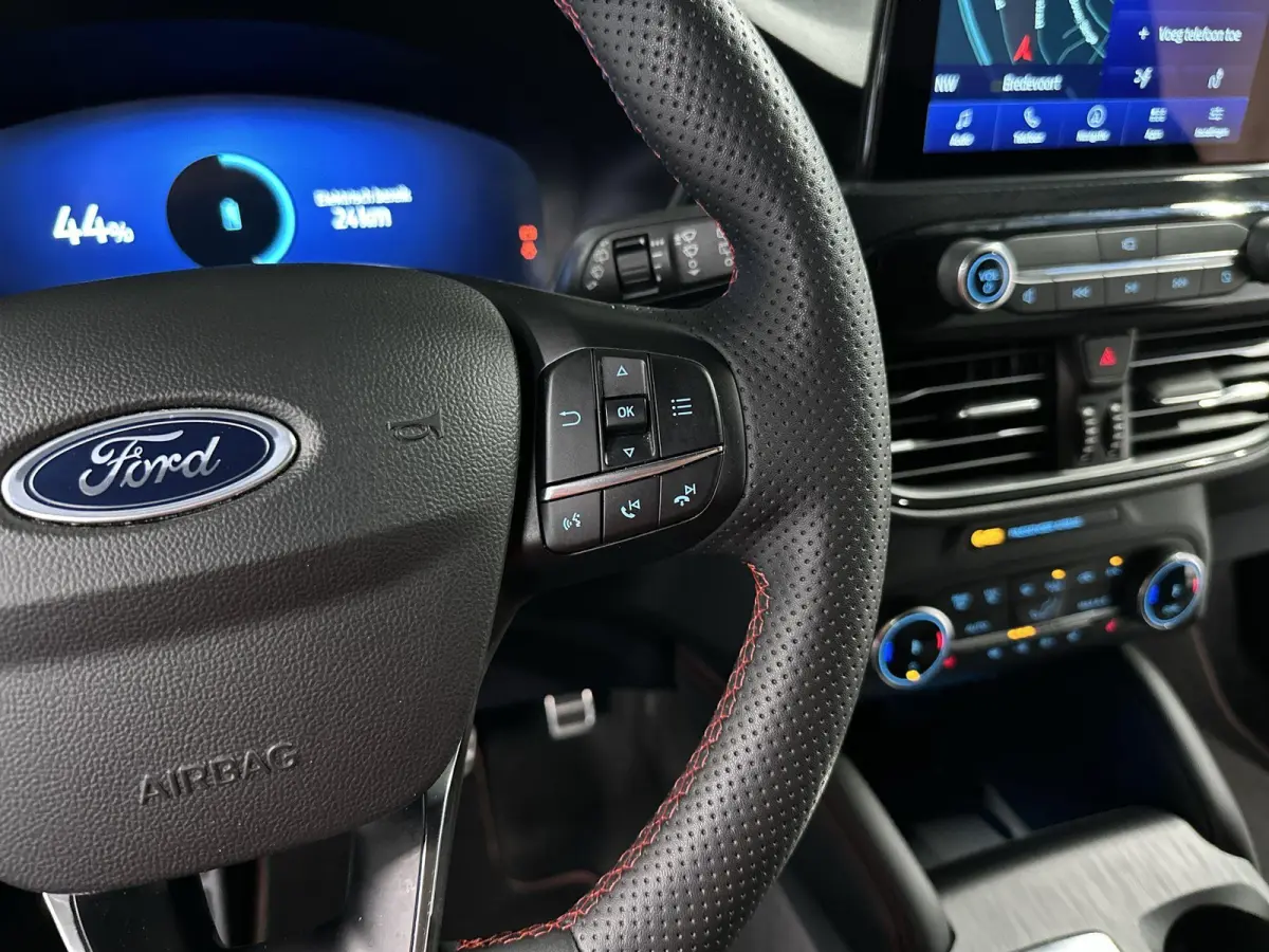 2.5 PHEV Graphite Tech Edition Automaat | Pano | SOH 92,5%