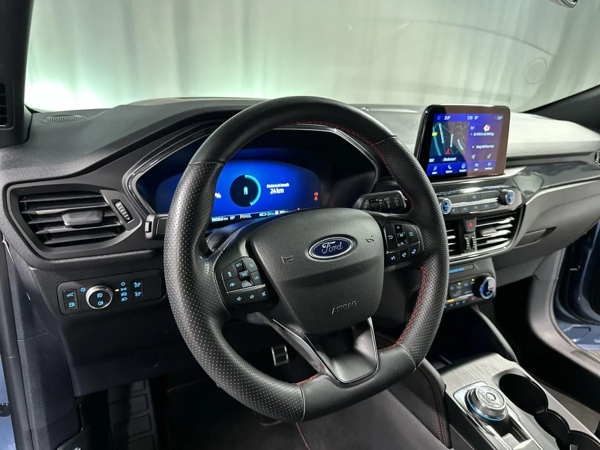 2.5 PHEV Graphite Tech Edition Automaat | Pano | SOH 92,5%