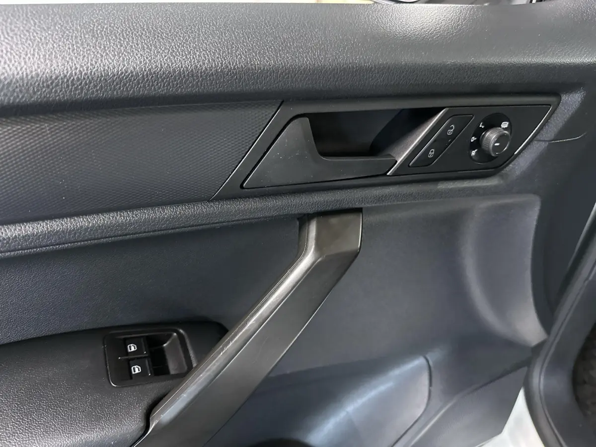 2.0 TDI L2H1 BMT Maxi Trendline Trekhaak | Stoelverwarming