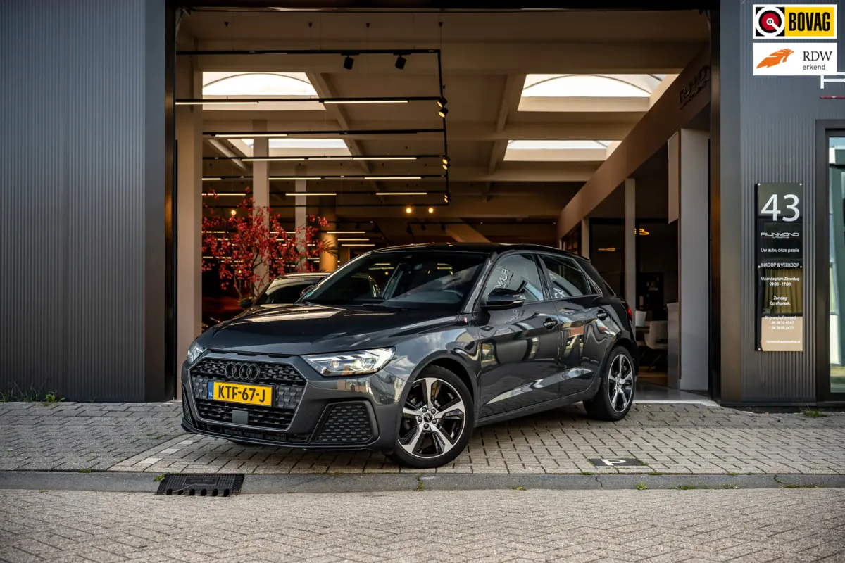 Dealer Onderhouden|Acc Lane-Assist|Carplay|Led|Garantie