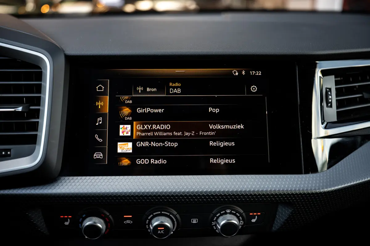 Dealer Onderhouden|Acc Lane-Assist|Carplay|Led|Garantie