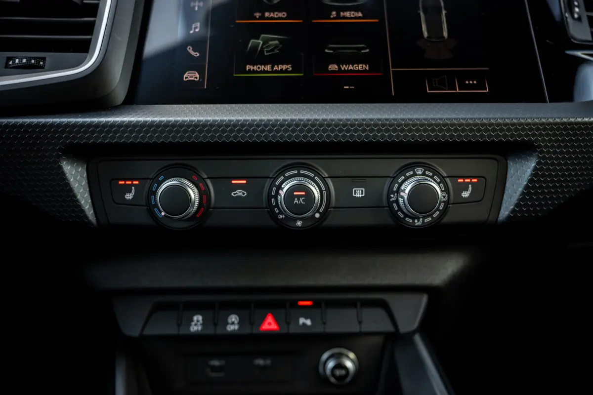 Dealer Onderhouden|Acc Lane-Assist|Carplay|Led|Garantie