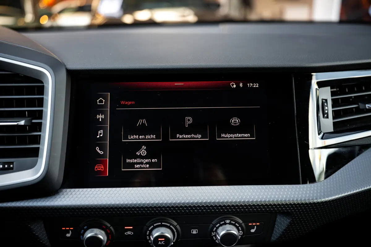 Dealer Onderhouden|Acc Lane-Assist|Carplay|Led|Garantie
