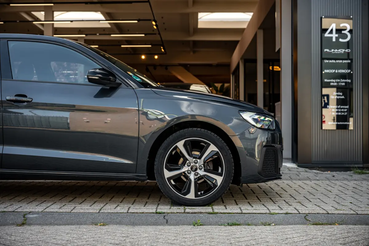 Dealer Onderhouden|Acc Lane-Assist|Carplay|Led|Garantie