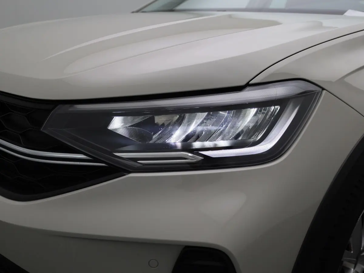 1.0 TSI | Apple Carplay / Android Auto | Cruise Control | Parkeersensoren |
