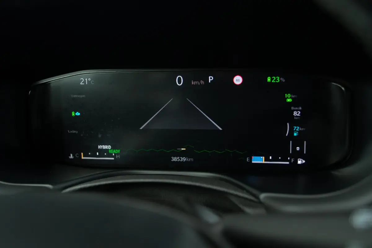 1.3T 80th Anniversary|DAB|Camera|Lane assist