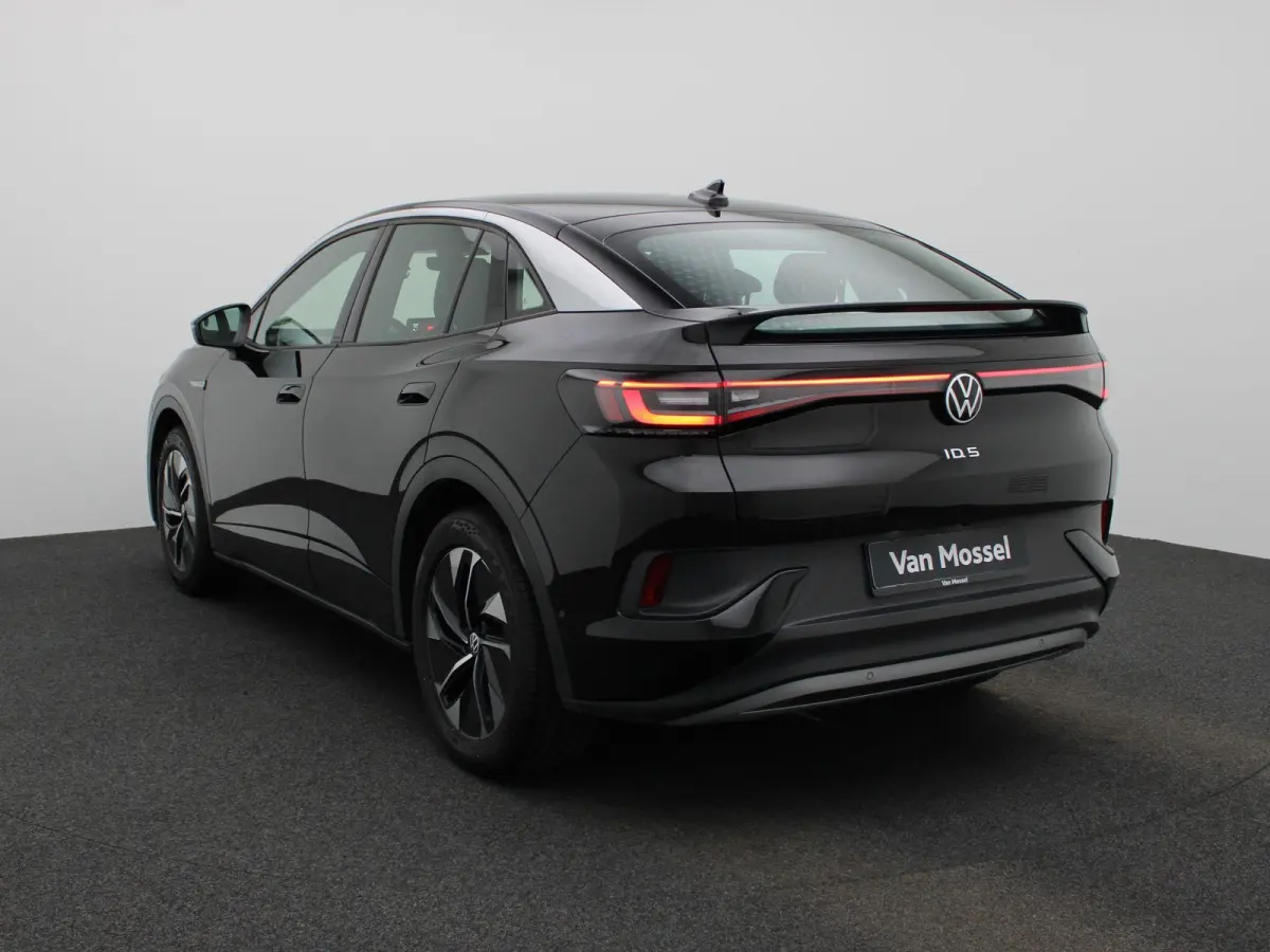 ID.5 Pro 77 kWh 204 PK| Navigatie Pro | Premium Audio | Achteruitrijcamera | Head-Updisplay | Stoelverwarming | Stuurwielverwarming | Voorruit Draadloos Verwarmbaar