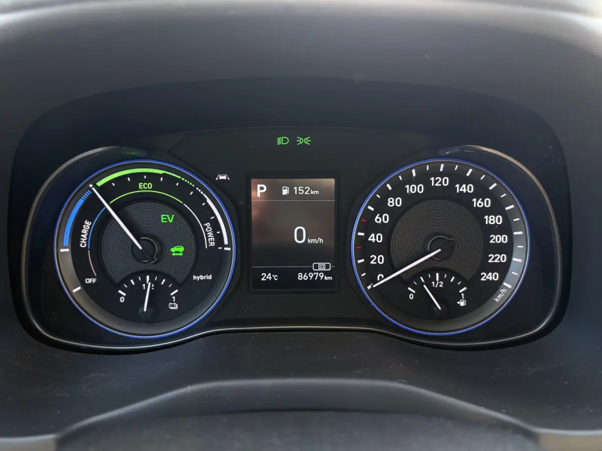 1.6 GDI HEV Fashion / Airco / Trekhaak, geremd tot 1300 kg / Apple Carplay/Android Auto / Cruise Control / Automaat /