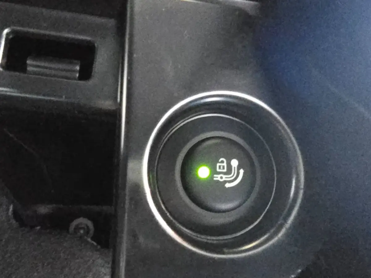 M-SPORT 80 kWh (210kW/286pk) ** LED, LEDER, PANO, ACC, ALARM, H&K SOUND,  20-inch LMV ** 1e EIG - UNFALLFREI ** ** INFORMEER OOK NAAR ONZE AANTREKKELIJKE FINANCIAL-LEASE TARIEVEN **