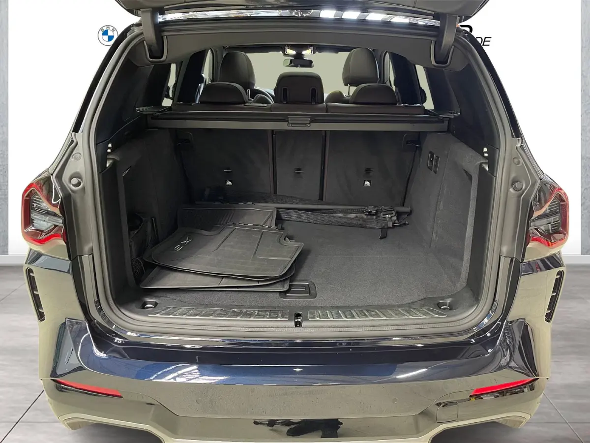 M-SPORT 80 kWh (210kW/286pk) ** LED, LEDER, PANO, ACC, ALARM, H&K SOUND,  20-inch LMV ** 1e EIG - UNFALLFREI ** ** INFORMEER OOK NAAR ONZE AANTREKKELIJKE FINANCIAL-LEASE TARIEVEN **