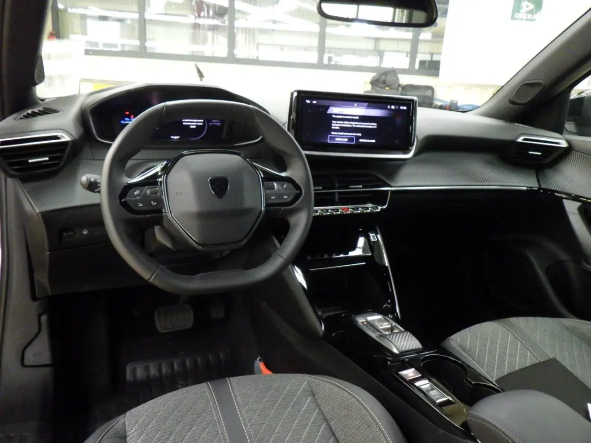 EV Allure Avantage 54 kWh | Fase 3 laden | SOH 99% | Navigatie | Camera voor + achter | Apple carplay | 14.000km | NL auto |