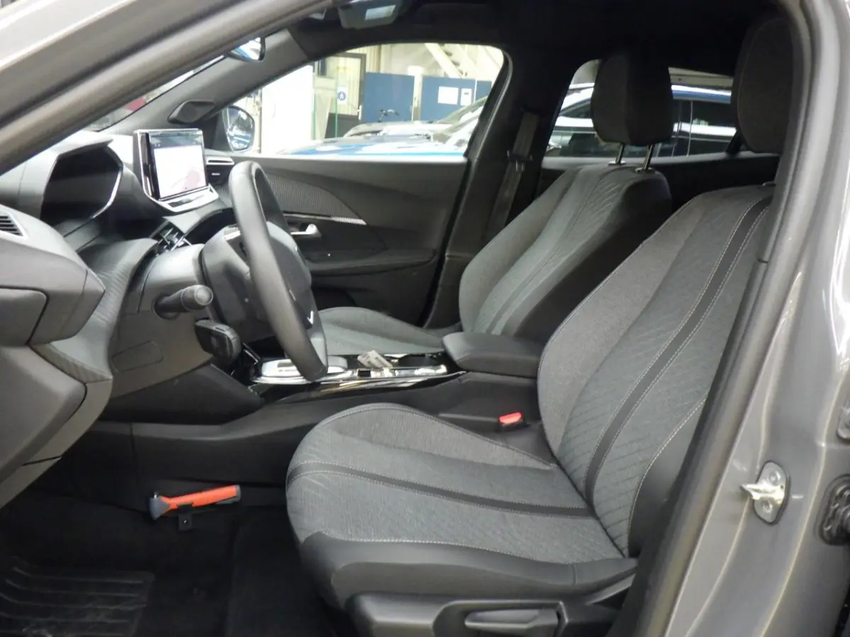 EV Allure Avantage 54 kWh | Fase 3 laden | SOH 99% | Navigatie | Camera voor + achter | Apple carplay | 14.000km | NL auto |