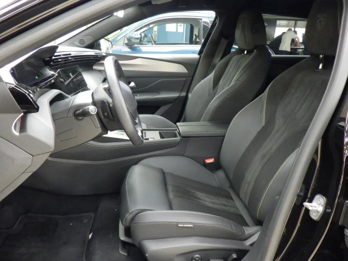 GT 54 kWh | SOH 98% | Fase 3 laden | Nieuw model | 6.500km | Warmtepomp | Luxe stoelen | Alcantara |