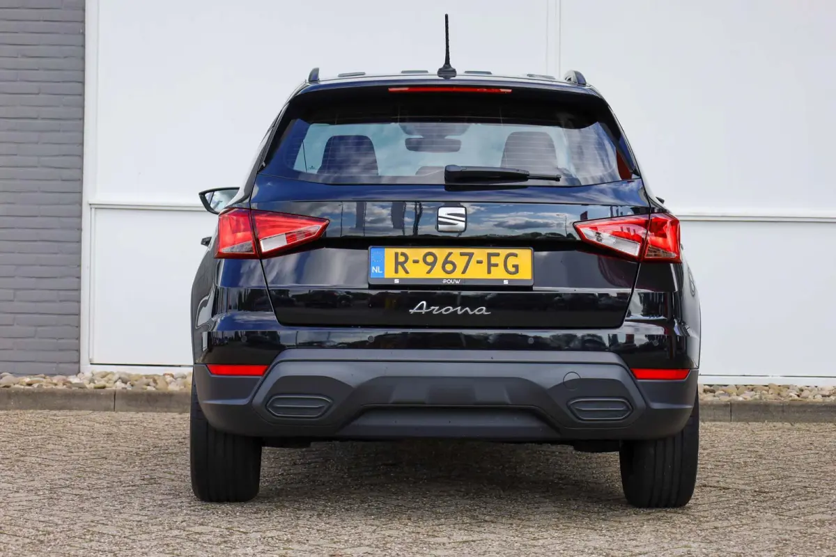 1.0 TSI 95pk Style | Parkeersensor | LM Velgen 17" | Apple Carplay/Android Auto