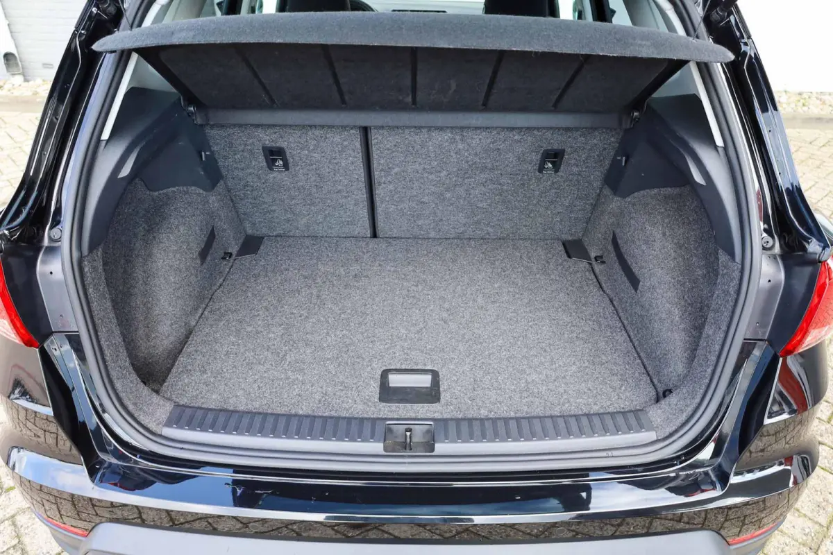 1.0 TSI 95pk Style | Parkeersensor | LM Velgen 17" | Apple Carplay/Android Auto