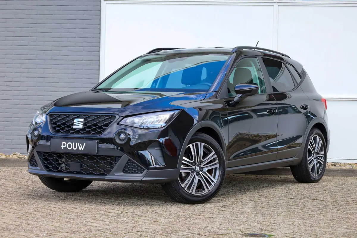 1.0 TSI 95pk Style | Parkeersensor | LM Velgen 17" | Apple Carplay/Android Auto