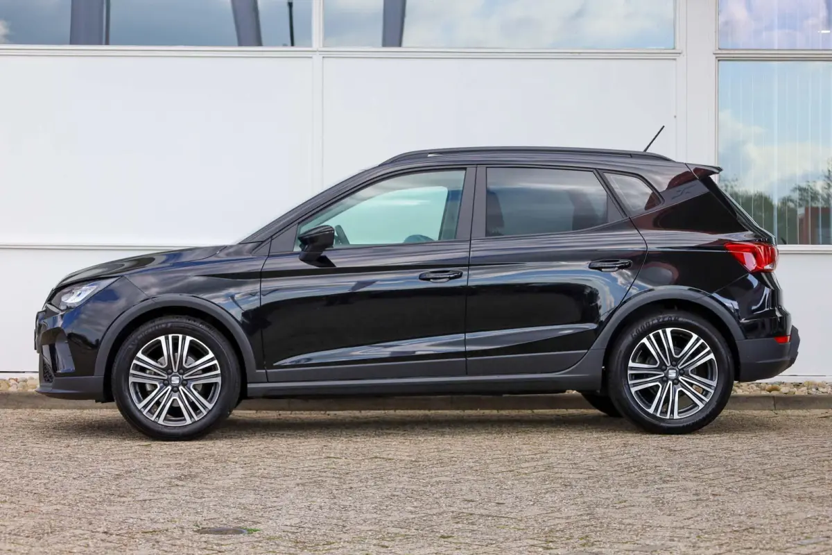 1.0 TSI 95pk Style | Parkeersensor | LM Velgen 17" | Apple Carplay/Android Auto