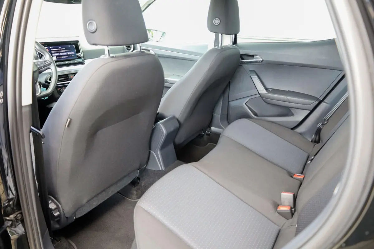 1.0 TSI 95pk Style | Parkeersensor | LM Velgen 17" | Apple Carplay/Android Auto