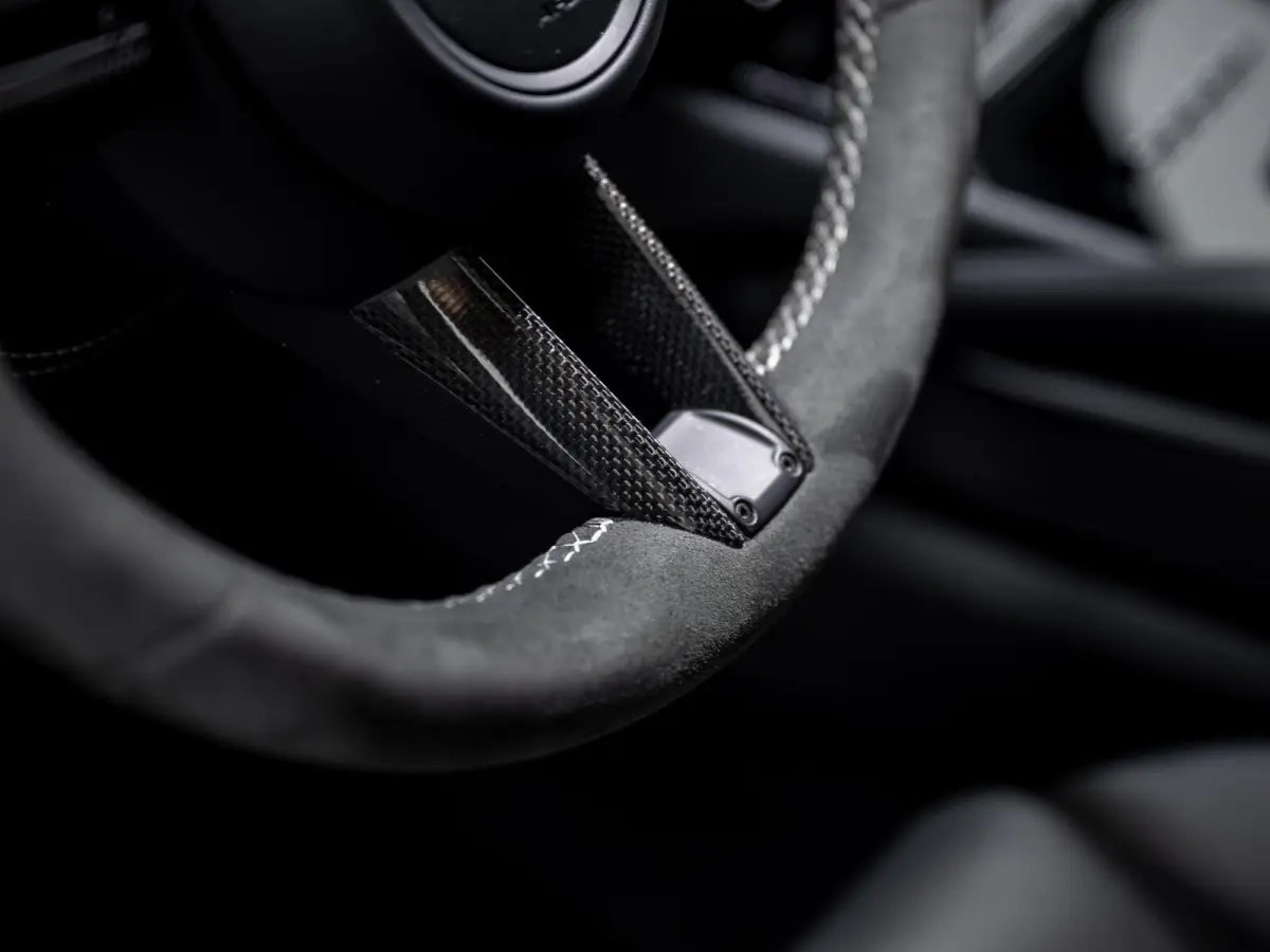 4.0 Turbo E-Hybrid | PCCB | Carbon | Burmester | Massage | PDCC | InnoDrive |