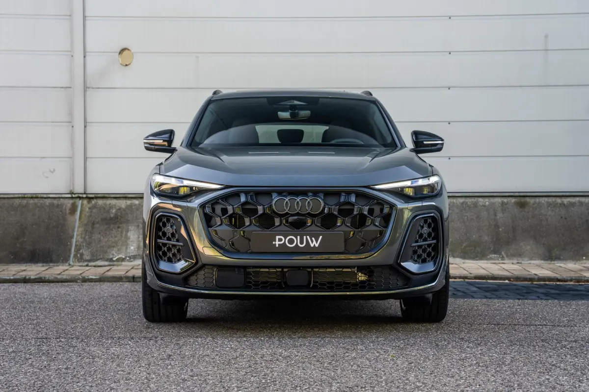 2.0 TFSI e-hybrid quattro S Edition Competition | Bijrijders Display | 21" Velgen