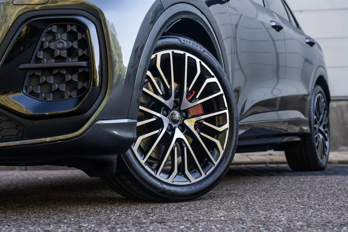 2.0 TFSI e-hybrid quattro S Edition Competition | Bijrijders Display | 21" Velgen