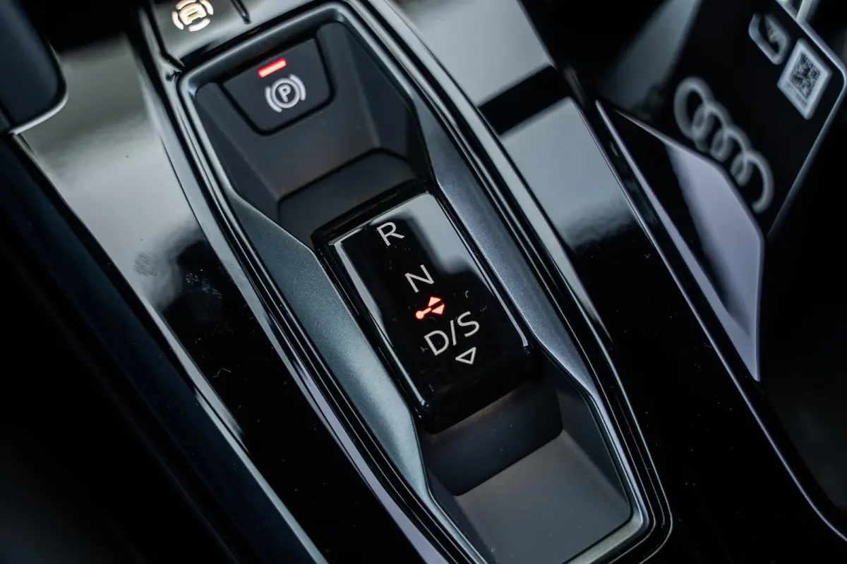 2.0 TFSI e-hybrid quattro S Edition Competition | Bijrijders Display | 21" Velgen
