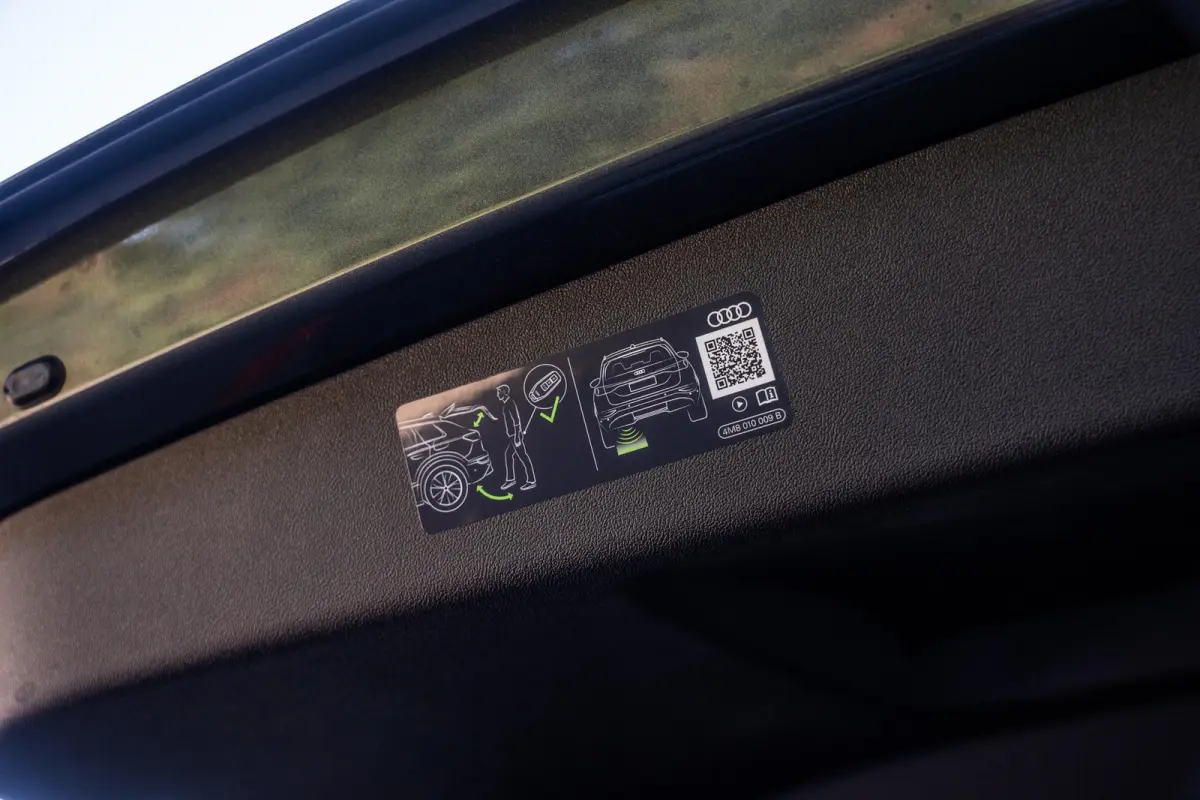2.0 TFSI e-hybrid quattro S Edition Competition | Bijrijders Display | 21" Velgen
