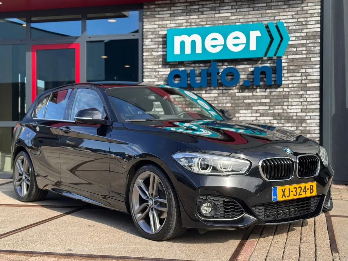 118i High Executive M-SPORT AUT. NAVI.PROF l LEDER l ST-VERW l 18 INCH l ORG.NL l PDC l DAB l HiFi.PROF DEALER OH