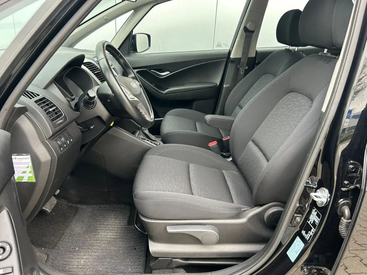 1.6i i-Vision | Automaat | 16" Lichtmetalen velgen | Parkeersensoren achter
