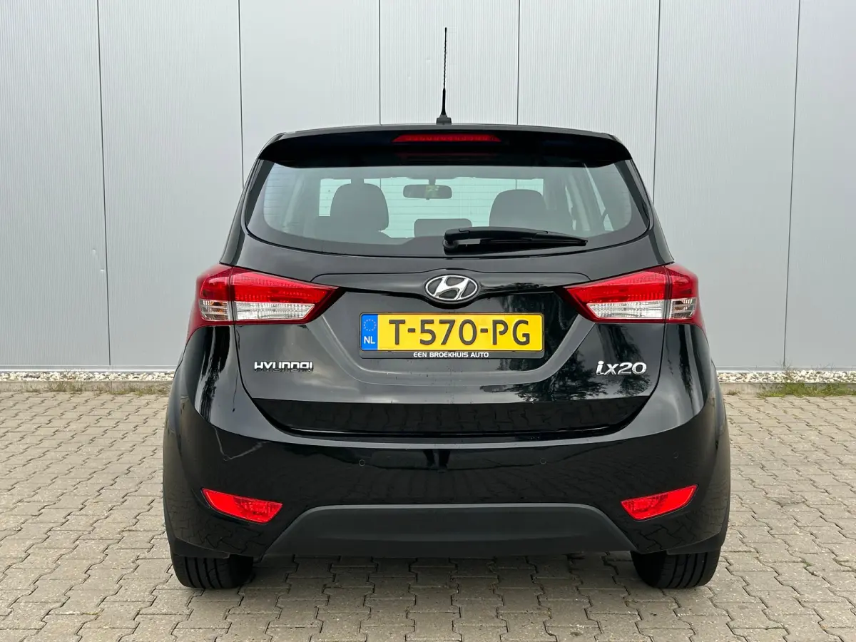 1.6i i-Vision | Automaat | 16" Lichtmetalen velgen | Parkeersensoren achter