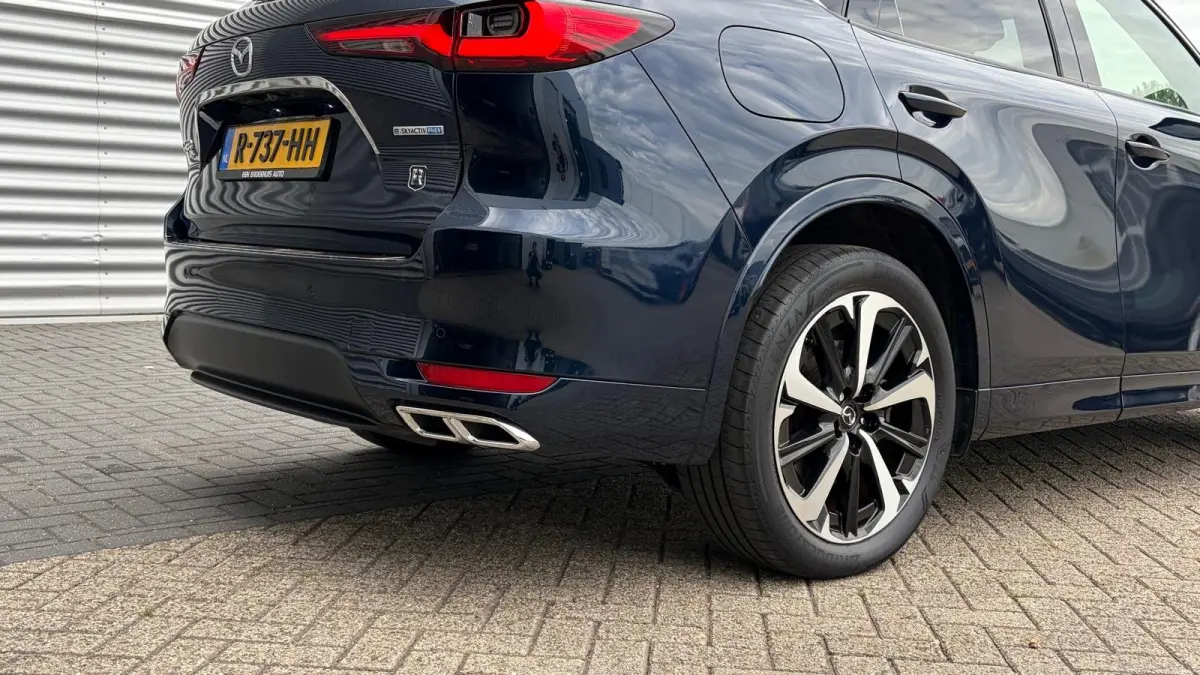 2.5 e-SKYACTIV PHEV 327PK TAKUMI AUTOMAAT SOH 93,25% / NAVI / LEDER / CLIMA / FULL-LED / PDC / 20" LMV / PANO DAK / KEYLESS / 360 CAMERA / HUD / WINTERPAKKET / ADAPT. CRUISECONTROL / 1E EIGE
